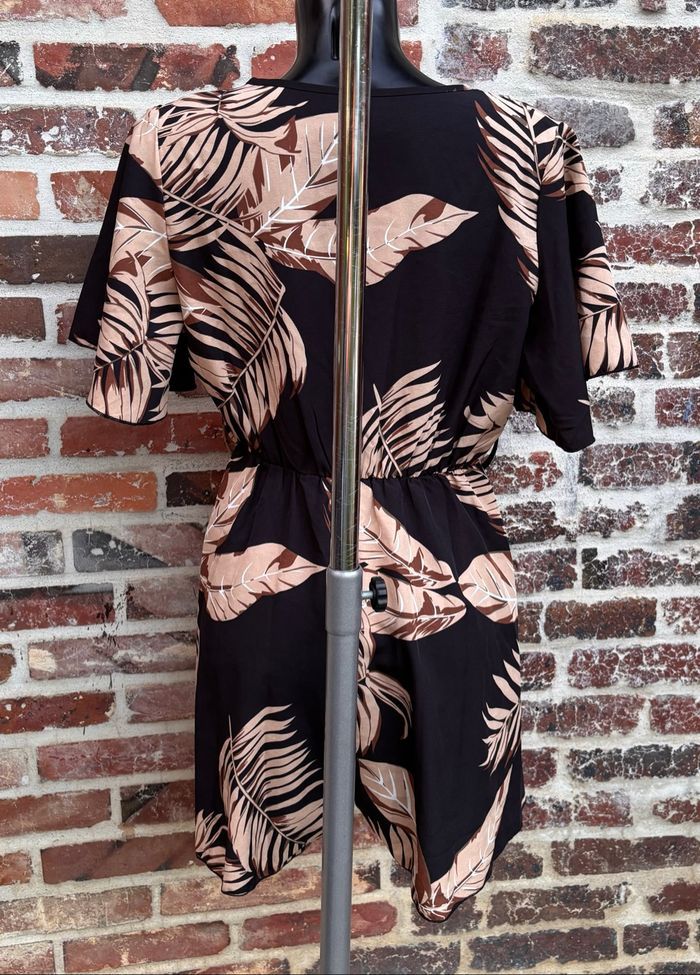 Combishort tropical décolleté V T38 • Shein - photo numéro 5