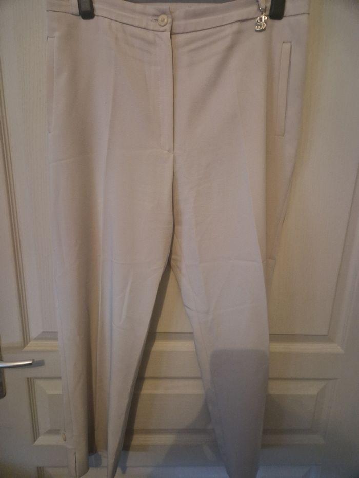 Pantalon fluide T 44