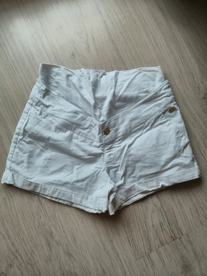 Short de maternité / grossesse
