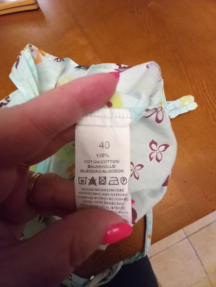 Top à fleurs - photo numéro 7