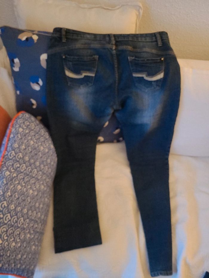Jeans eldys t.42 - photo numéro 3