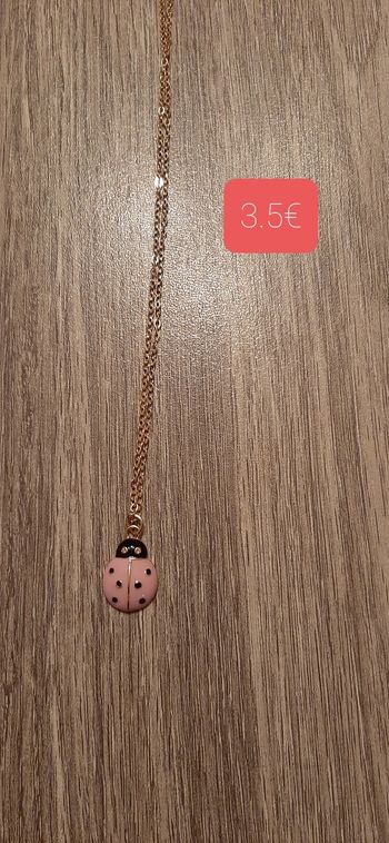 a vendre collier.neuf emballe
