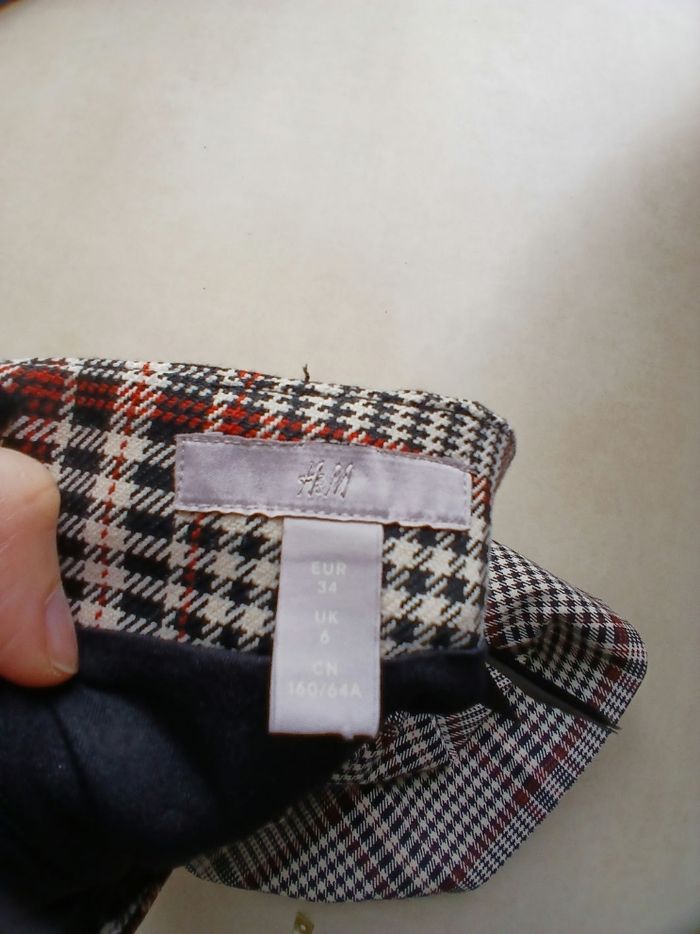 Jupe h&m taille 34 - photo numéro 2