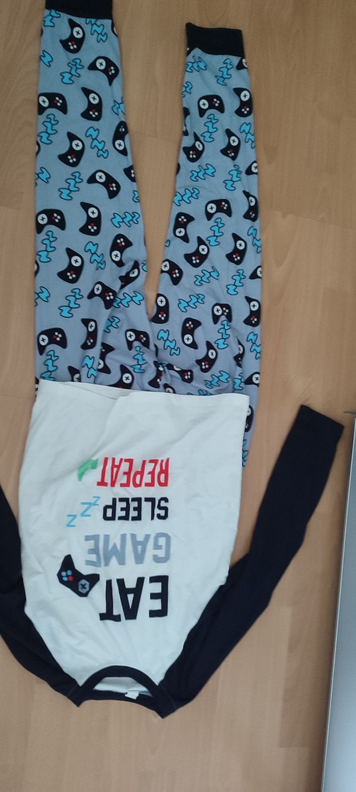 pyjama 12 13   ans 160 cm - photo numéro 2