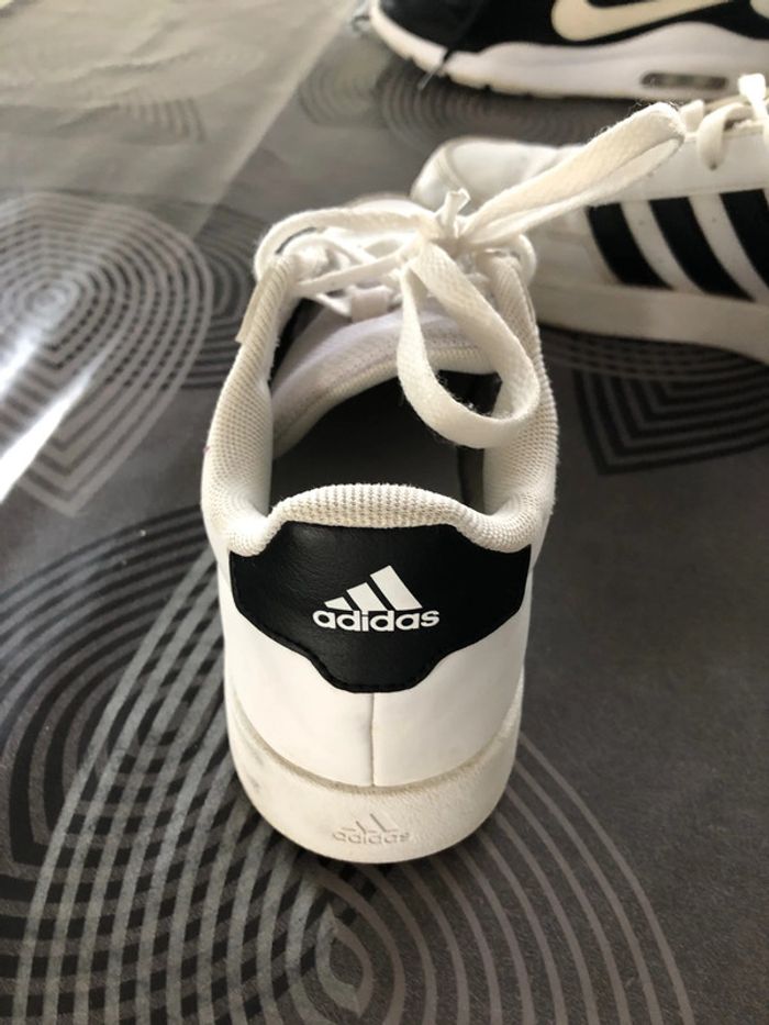 Baskets adidas blanche - photo numéro 2