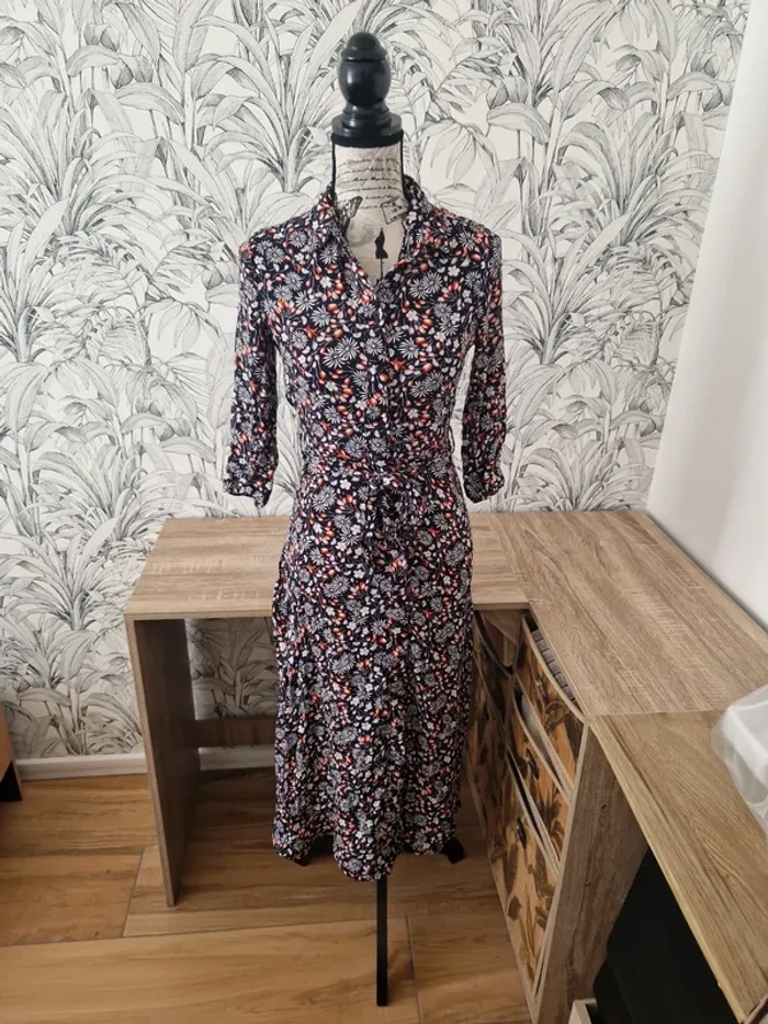 Jolie robe chic et longue Monoprix taille 38