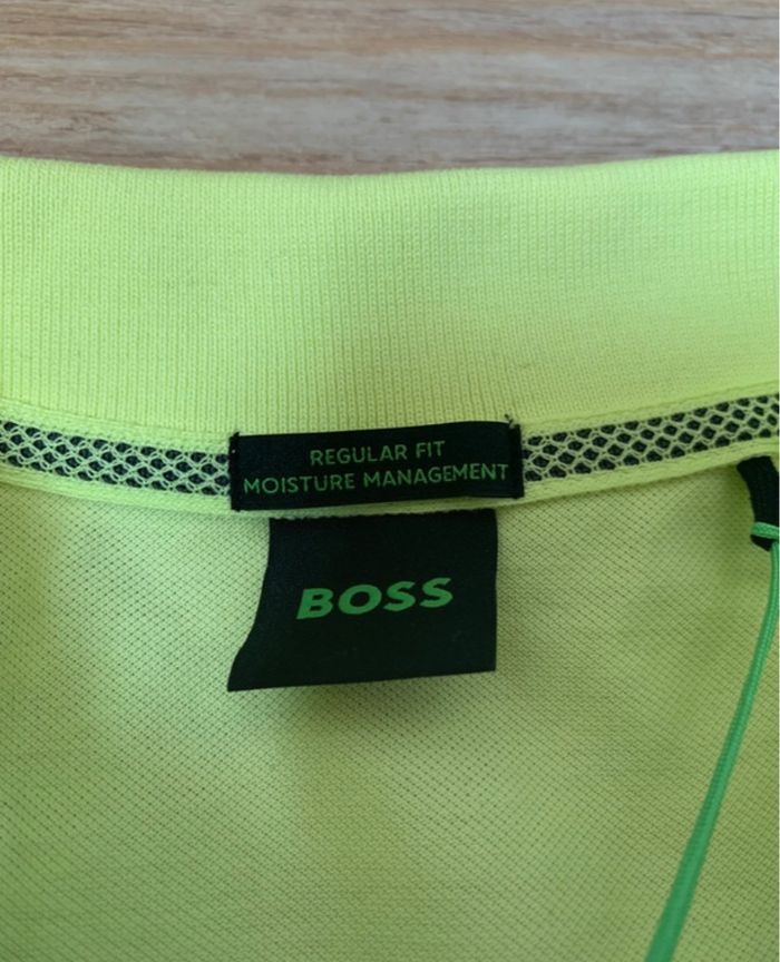 Polo Hugo Boss neuf - photo numéro 4