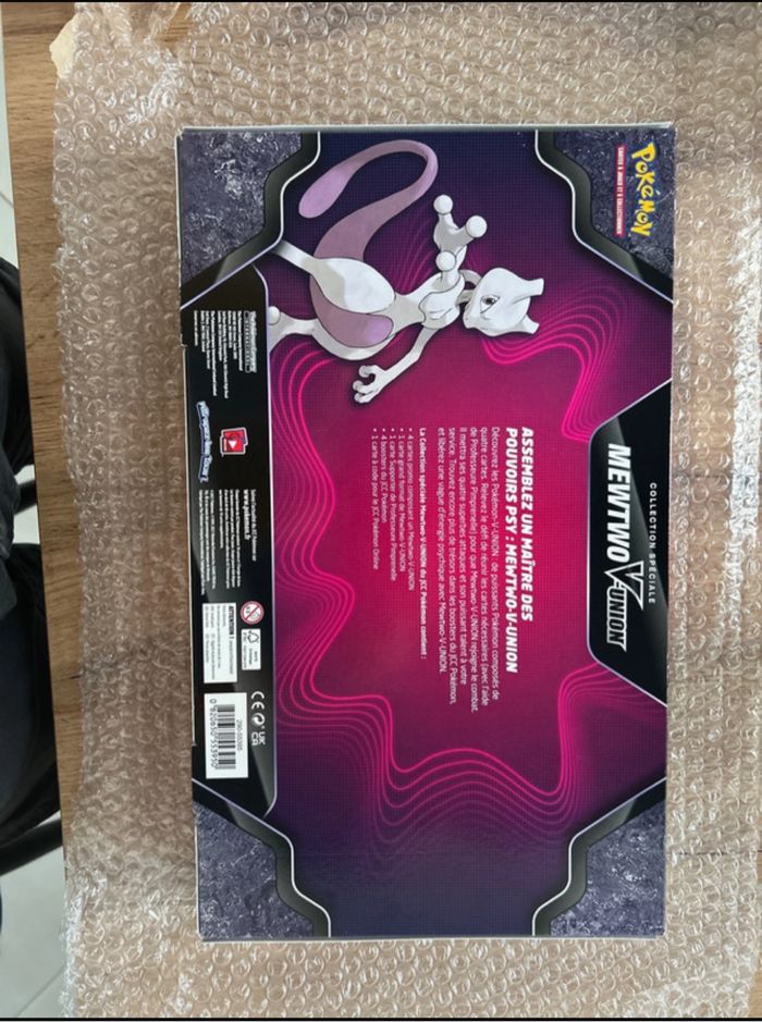 pokémon mewtwo v union - photo numéro 2
