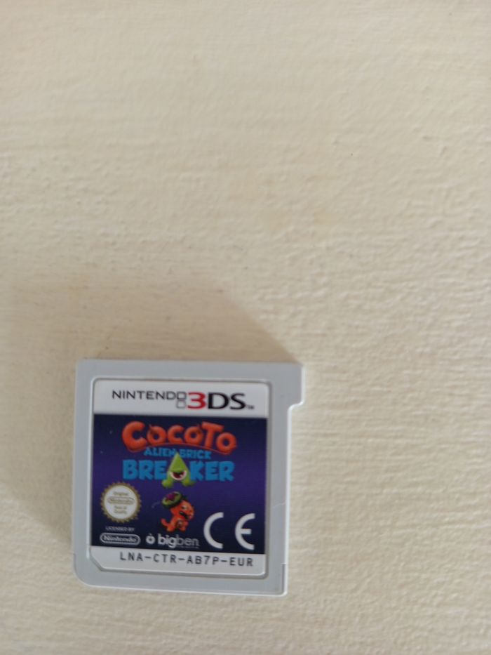 Jeu Cocoto alien brick breaker pour 3 DS - photo numéro 1