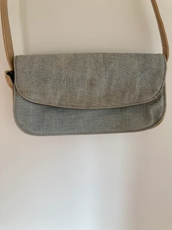 Sac à main en jean, porté épaule - photo numéro 2