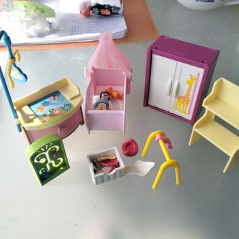 Chambre bébé playmobil (16)