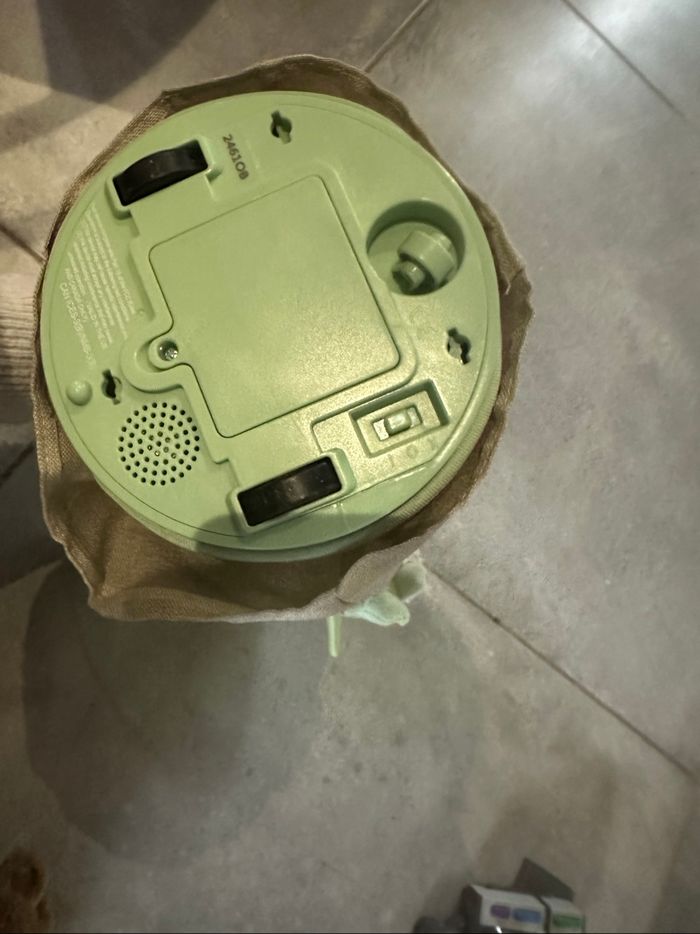 Mattel Disney Star Wars Le Mandalorien, Bébé Yoda Peluche Animée L’Enfant Radiocommand - photo numéro 3