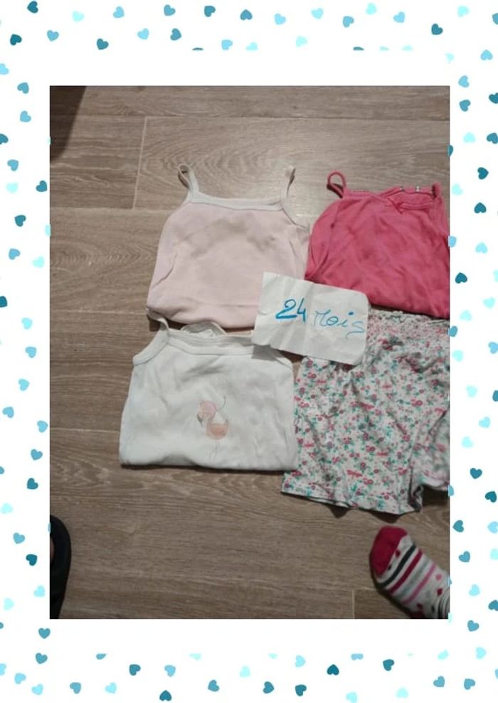 3 bodies et un débardeur - photo numéro 2