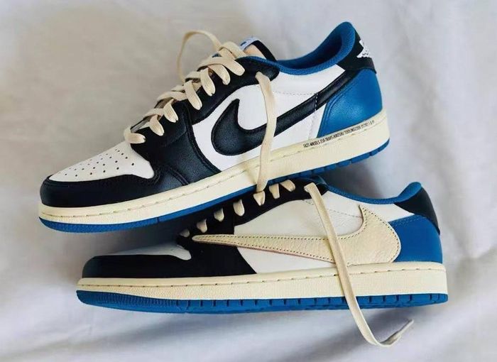 Air Jordan 1 Low - photo numéro 2