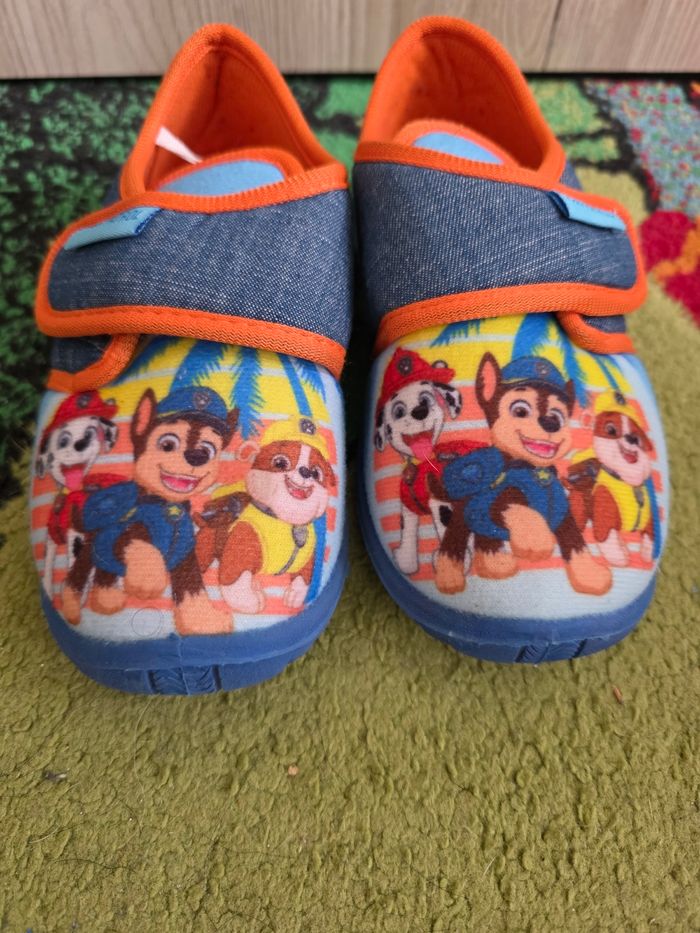 CHAUSSONS GARÇON PAW PATROL BLEU/ORANGE PORTER 1 FOIS TAILLE 28 - photo numéro 3