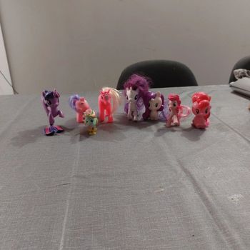 Lot de 8 petits poney