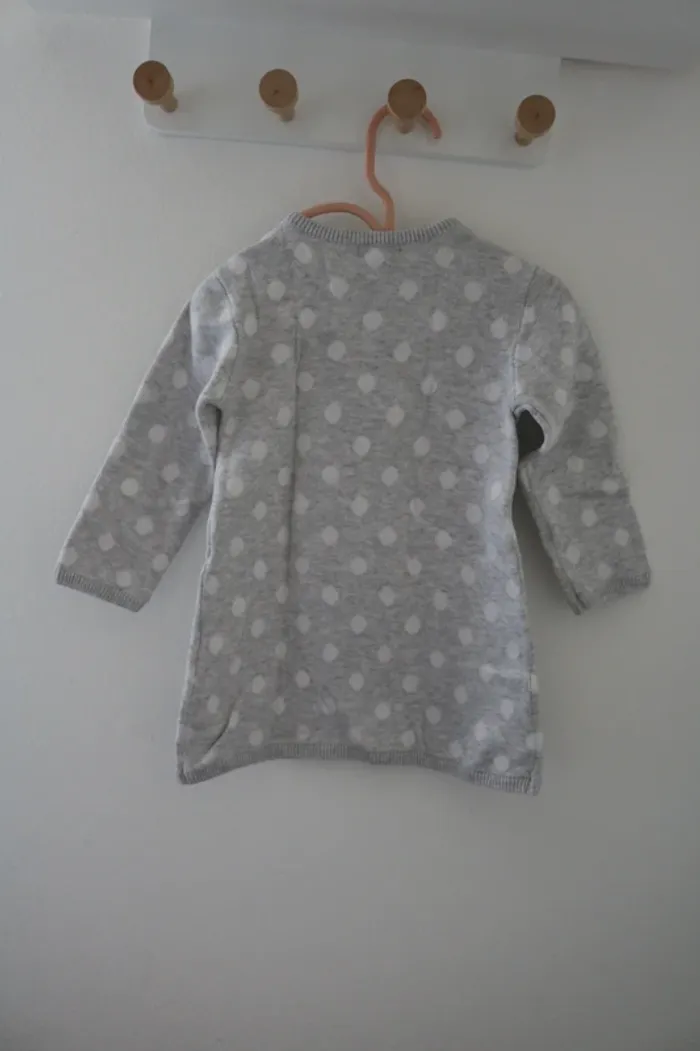 Robe automne/hiver Kiabi 12 mois - photo numéro 5