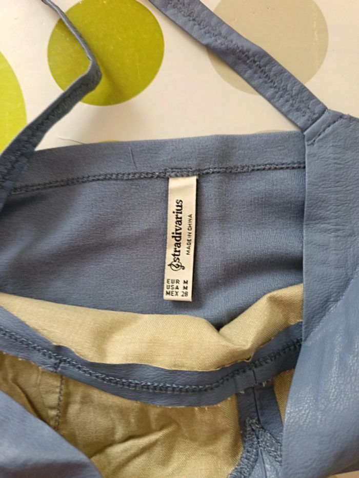 Top court Stradivarius taille M