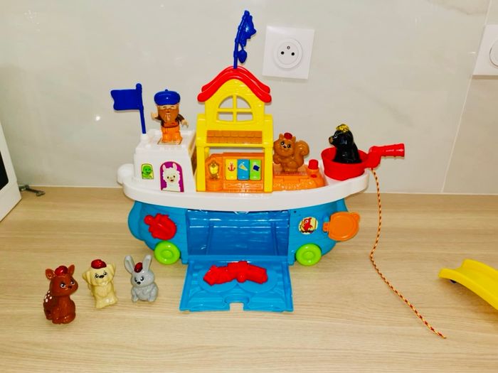 Bâteau tut tut animaux avec grand tobbogan - photo numéro 2