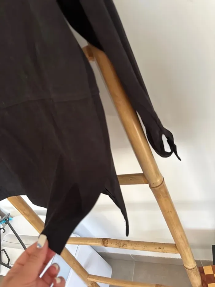 Sur chemise noire en Daim C&A taille 42/XL - photo numéro 6