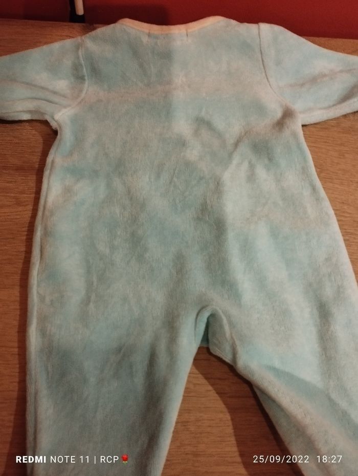 Pijama bébé  1 mois - photo numéro 7