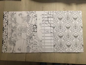 Lot de 10 coloriages neufs