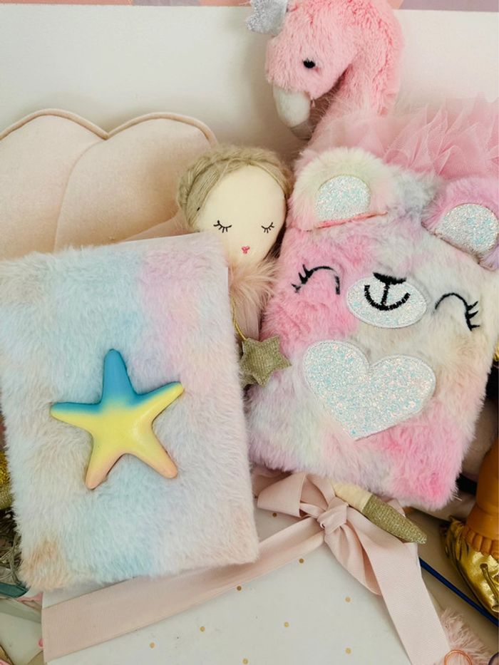 Lot cahiers Girly en fourrure