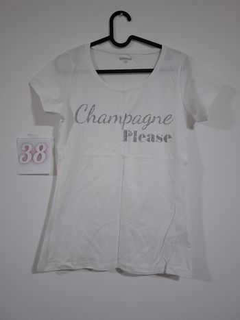 T shirt - 38 - Champagne please 