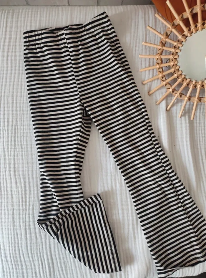 Legging pattes d’éléphant H&M 6/7 ans rayé marine blanc - photo numéro 3