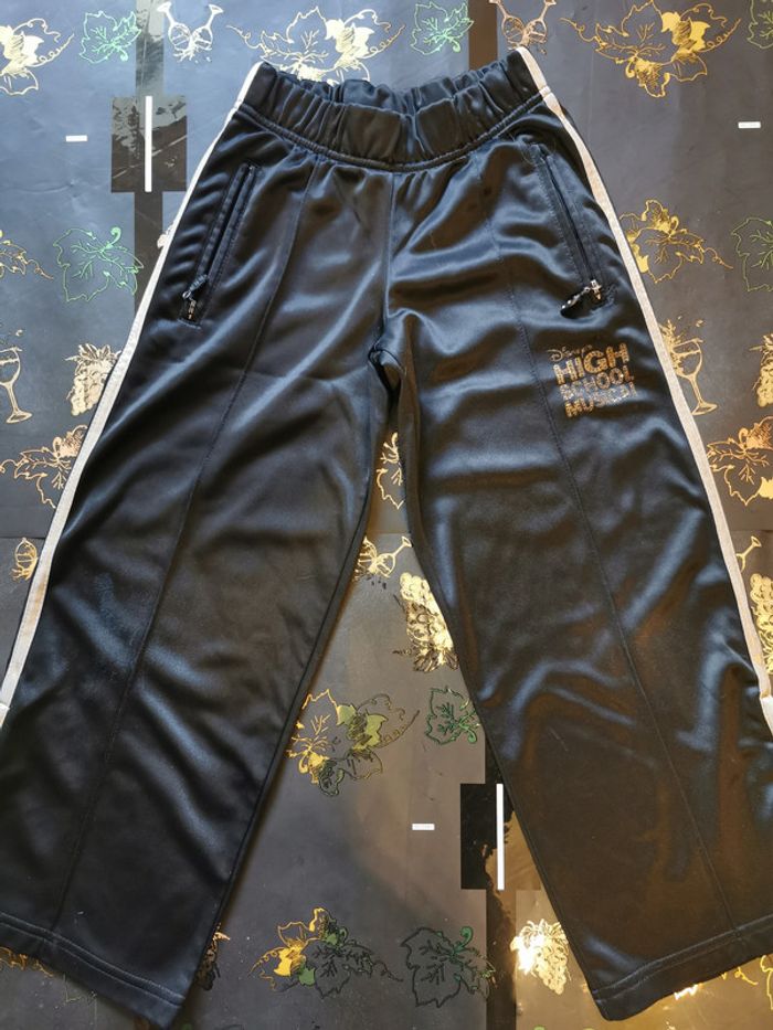 pantalon de survêtement taille 6 ans
