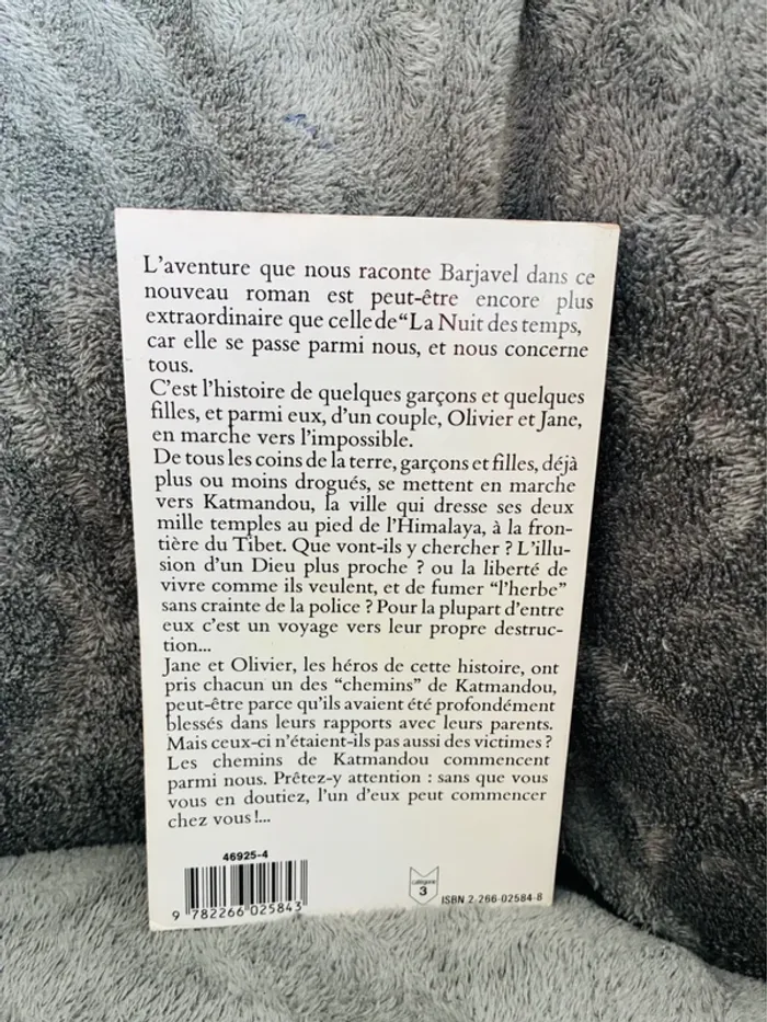 Livre Barjavel les chemins de Katmandou - photo numéro 2
