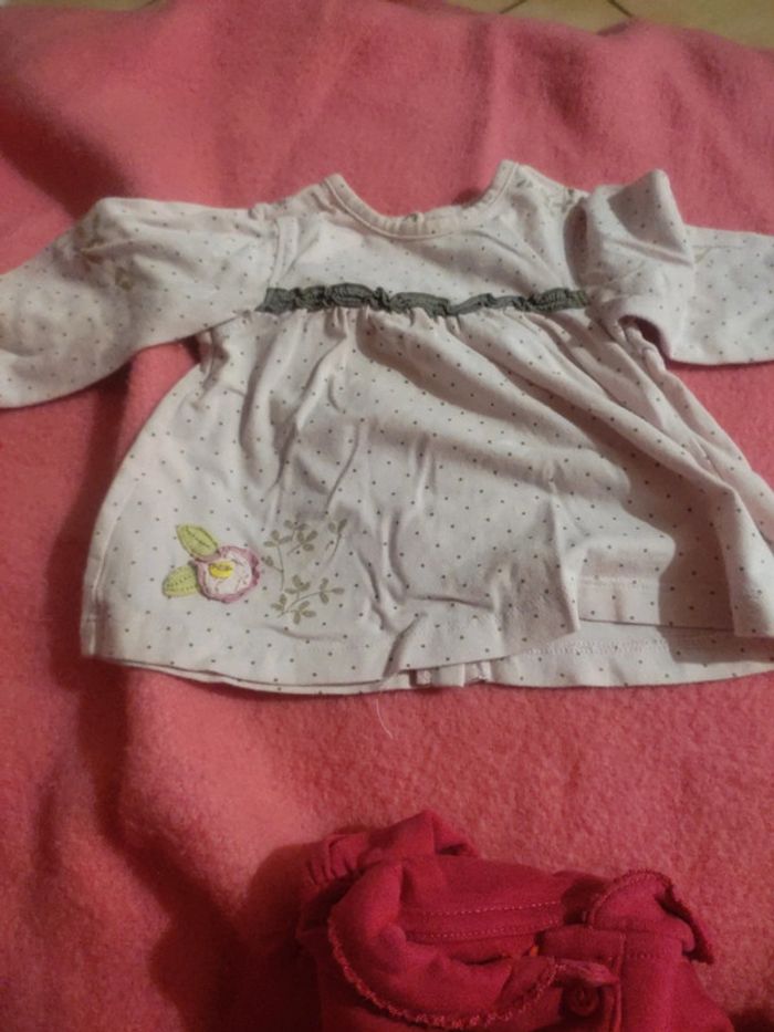 Lot 4 petits pulls 3mois - photo numéro 3