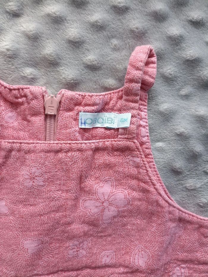 Robe à bretelles avec fleurs - photo numéro 2