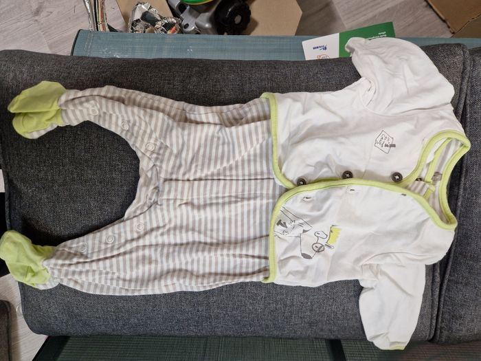 Lot pyjamas coton 9 mois - photo numéro 3