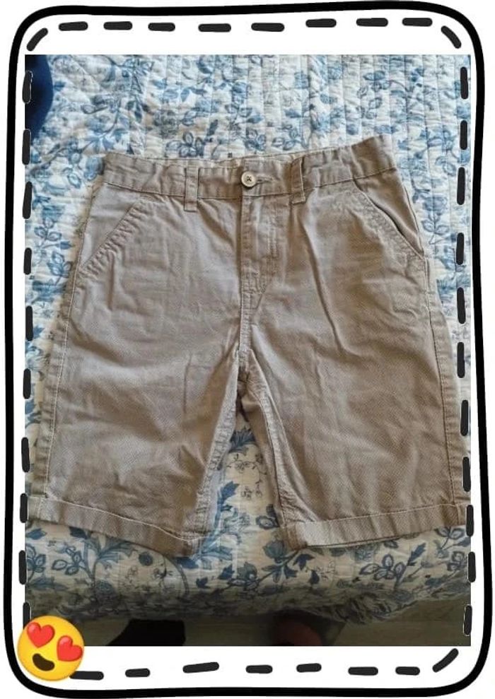 Bermuda / short garçon 8/9 ans beige