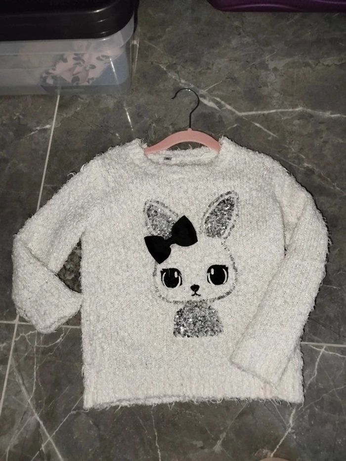 Pull fourrure angora poil tout doux motif lapin paillettes argenté fille 6 ans