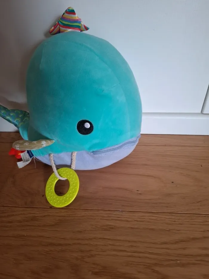 Jeu d’éveil baleine très bon état - photo numéro 4
