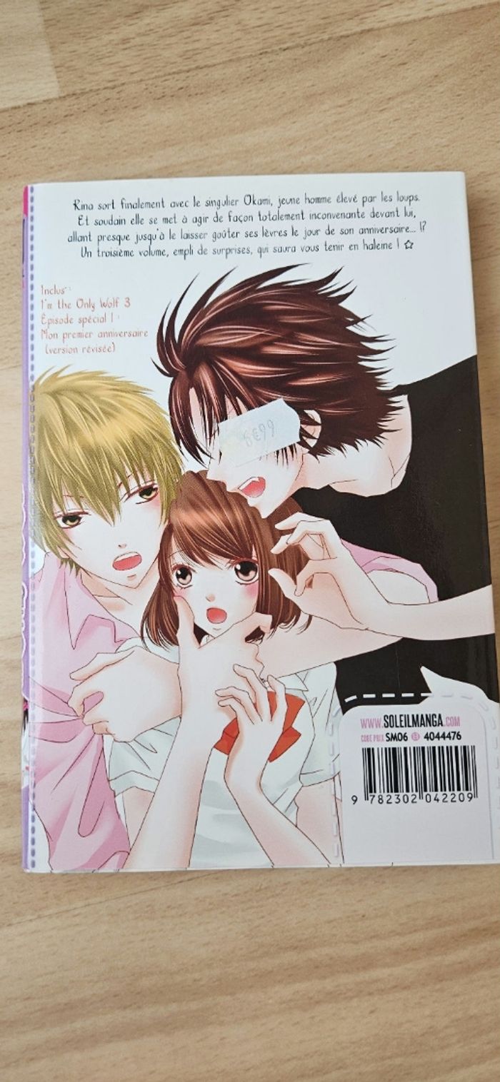 Lot complet manga – I’m the Only Wolf (tomes 1 à 4) – Soleil Manga - photo numéro 8