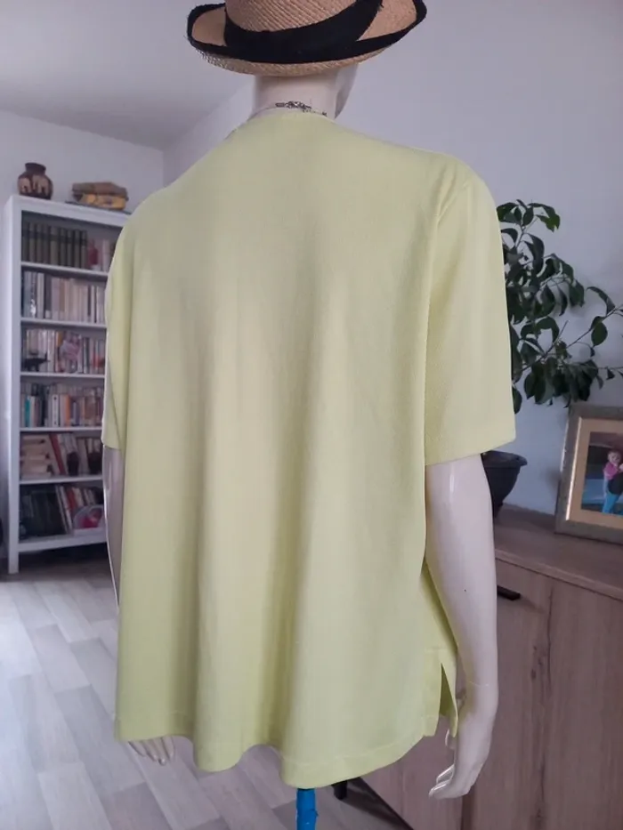 Gilet Tee-shirt manches courtes T42/44 - photo numéro 6
