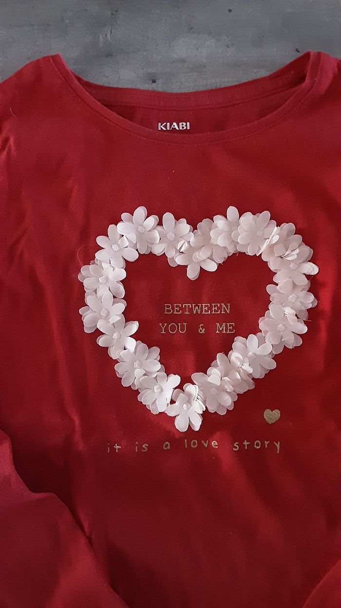 Lot hauts fille 8ans - photo numéro 7