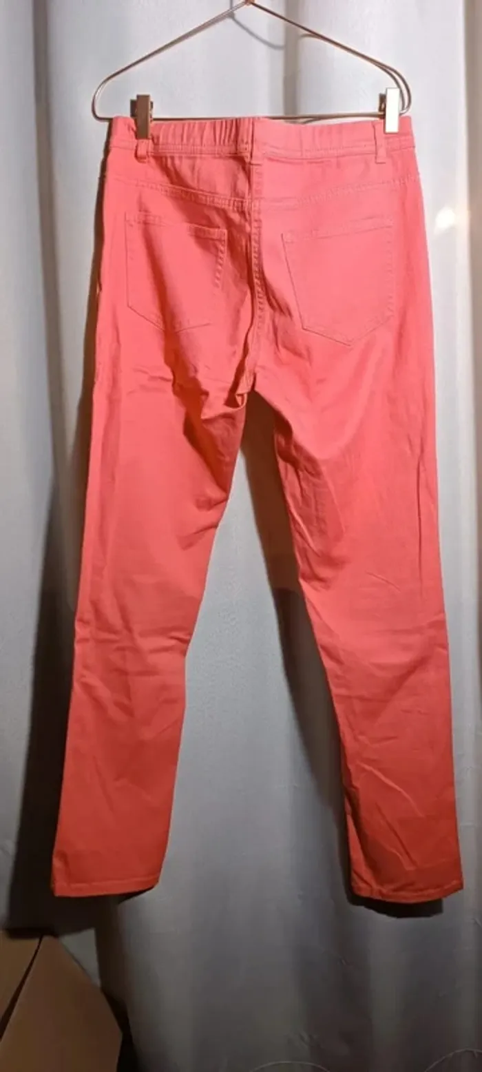 Pantalon taille 40 - photo numéro 2