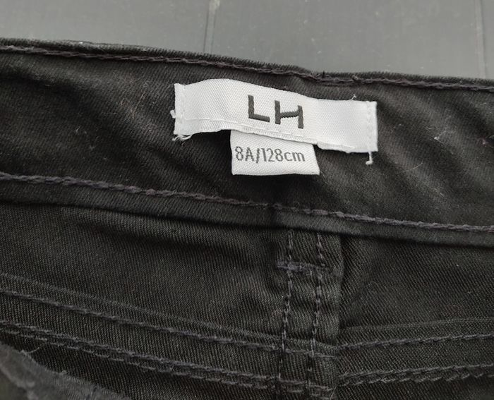 Jean noir 8 ans - photo numéro 4