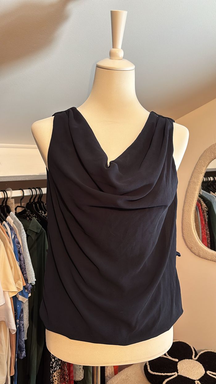 Haut décolleté plongeant bleu marine Boutique Italienne T38/40