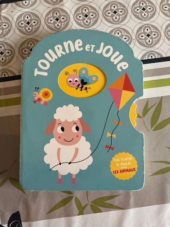 Livre tourné et joué
