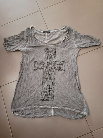 T-shirt jennyfer taille M