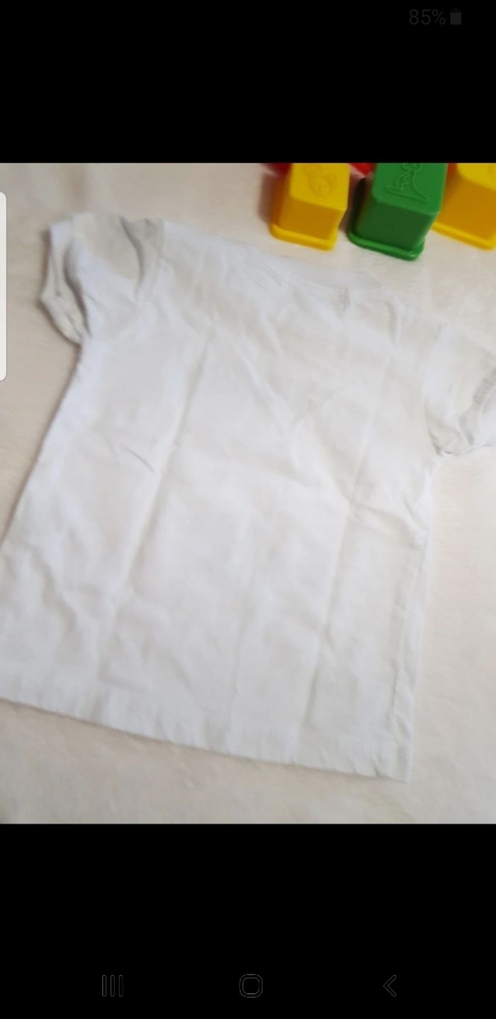 T.shirt bébé taille 3 mois - photo numéro 4