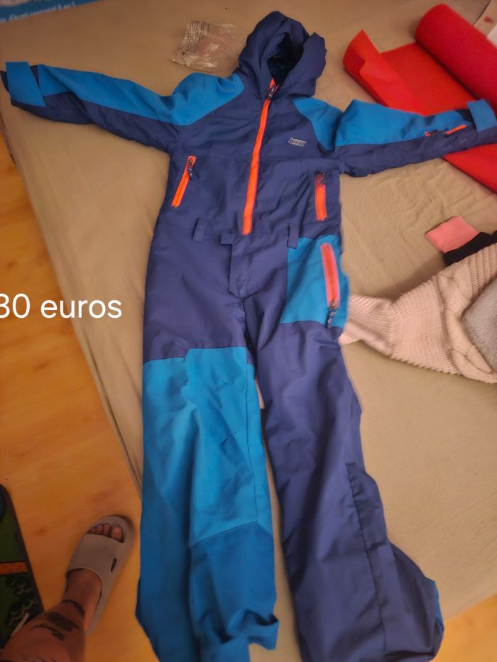 Combinaison 8 ans