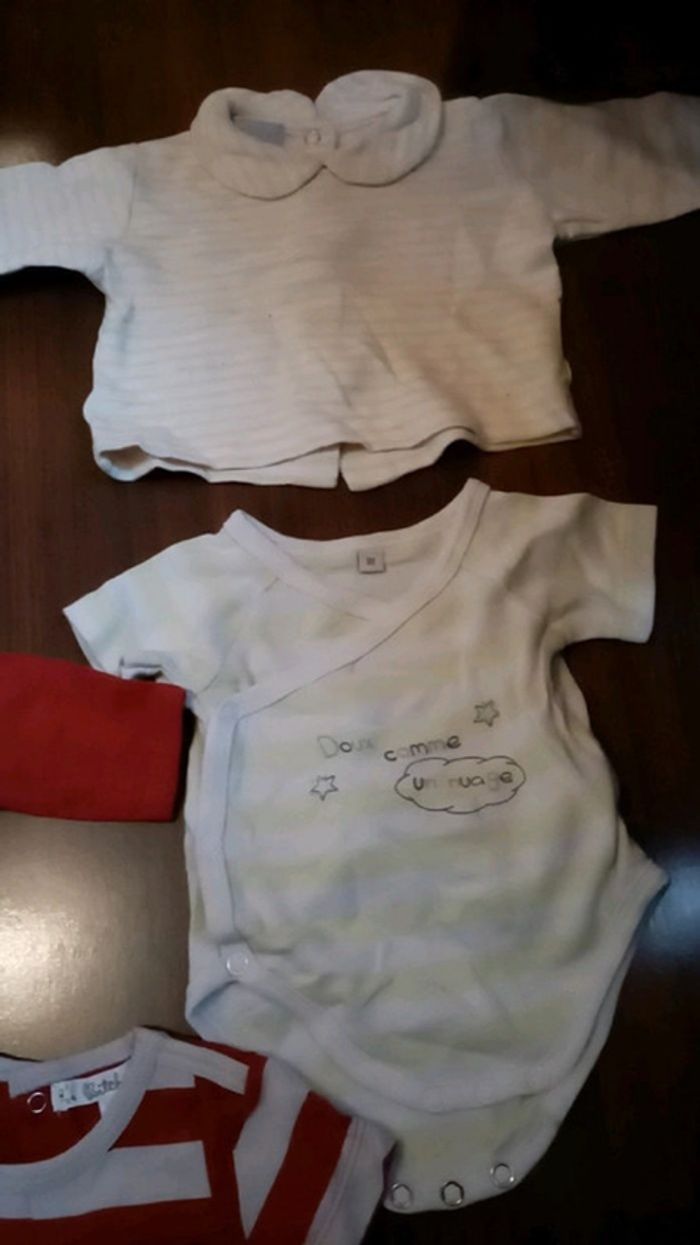 Lot taille 1 mois - photo numéro 3