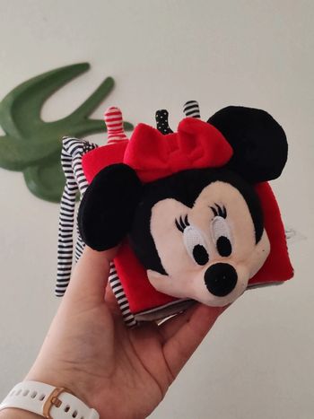 Livre tissu bébé Minnie Disney