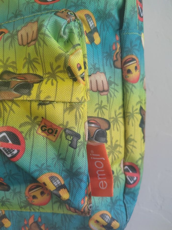 Cartable mixte à smiley / emojis - photo numéro 3